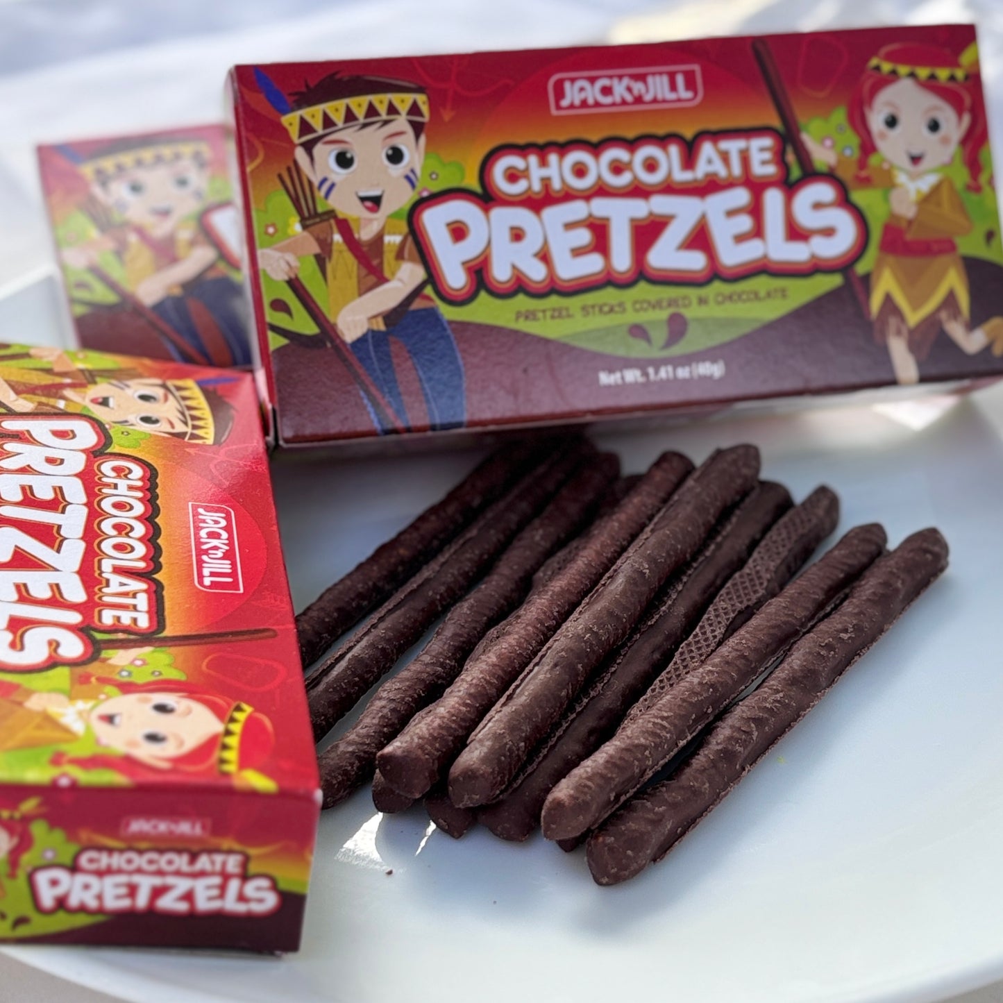 JACK N JILL CHOCOLATE PRETZELS 3 PCS 1.41oz (40g)